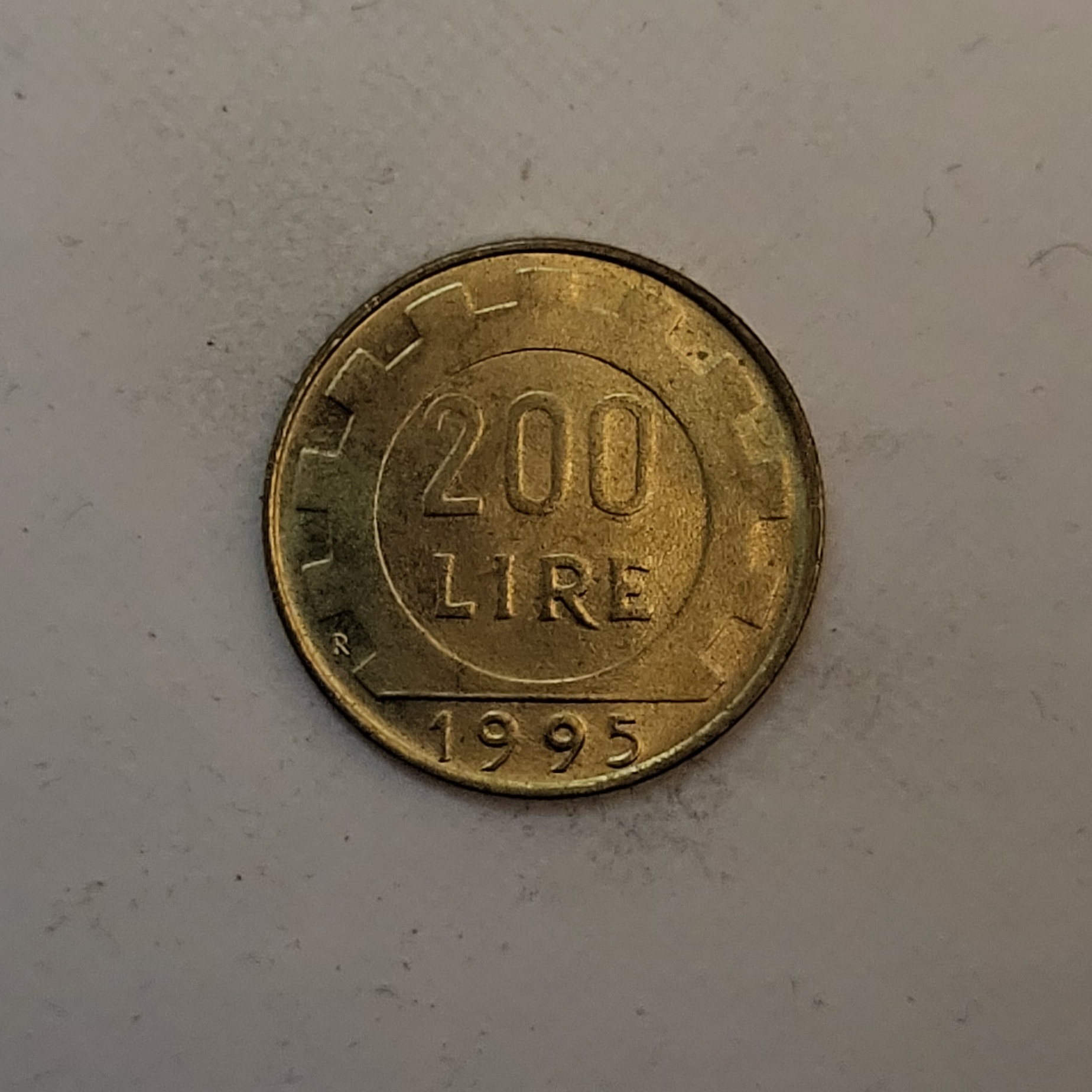 Italie - 200 Lire